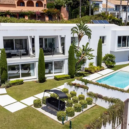 Vivi Homes -villa Carat Pool, Cinema, Golf & Terrace